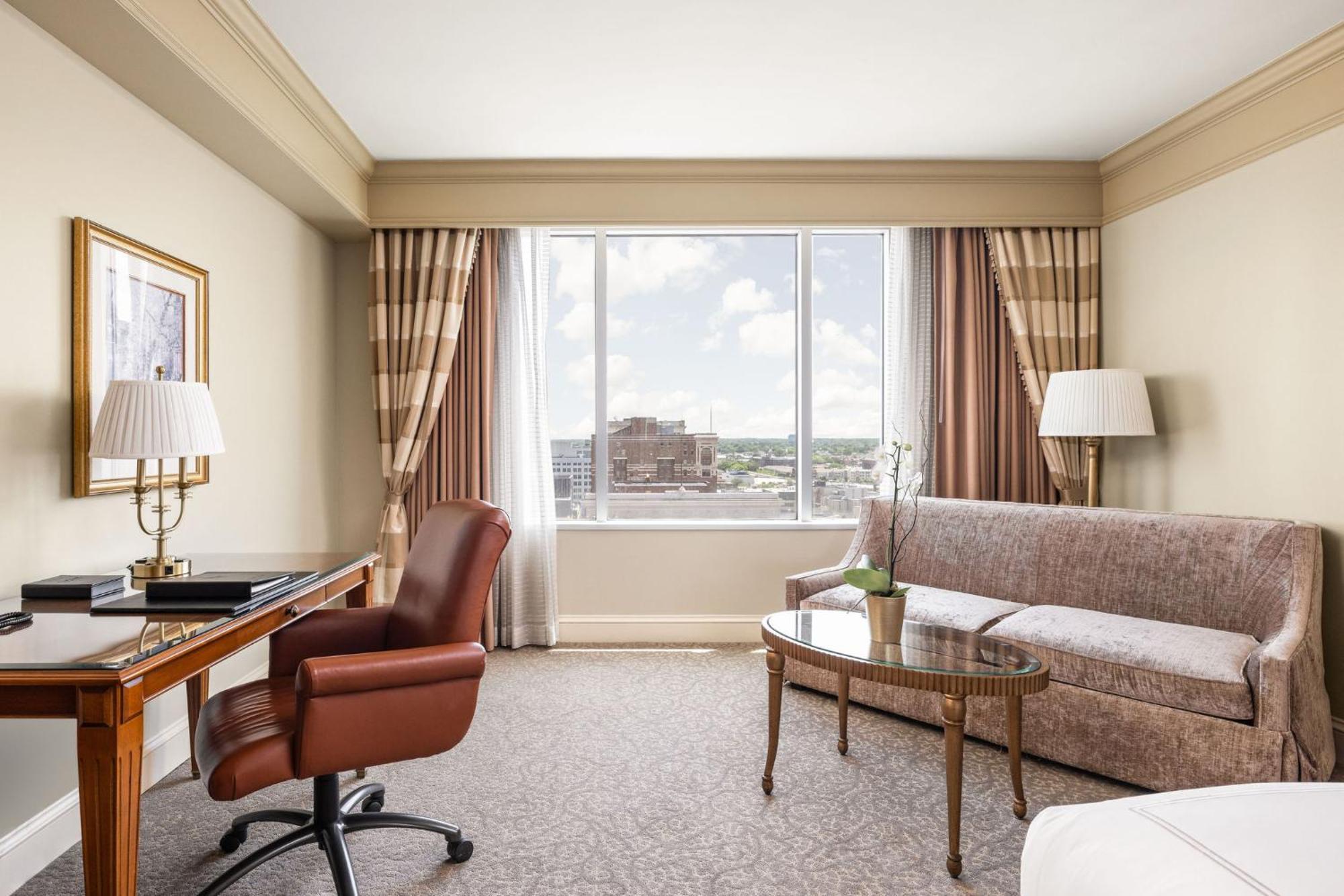 Conrad Indianapolis Hotell Exteriör bild